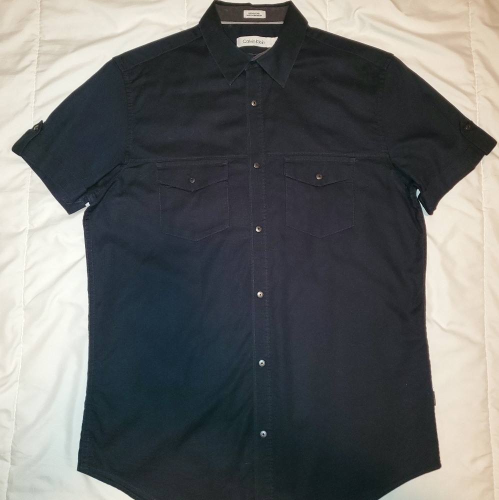 Calvin Klein button up short sleeve